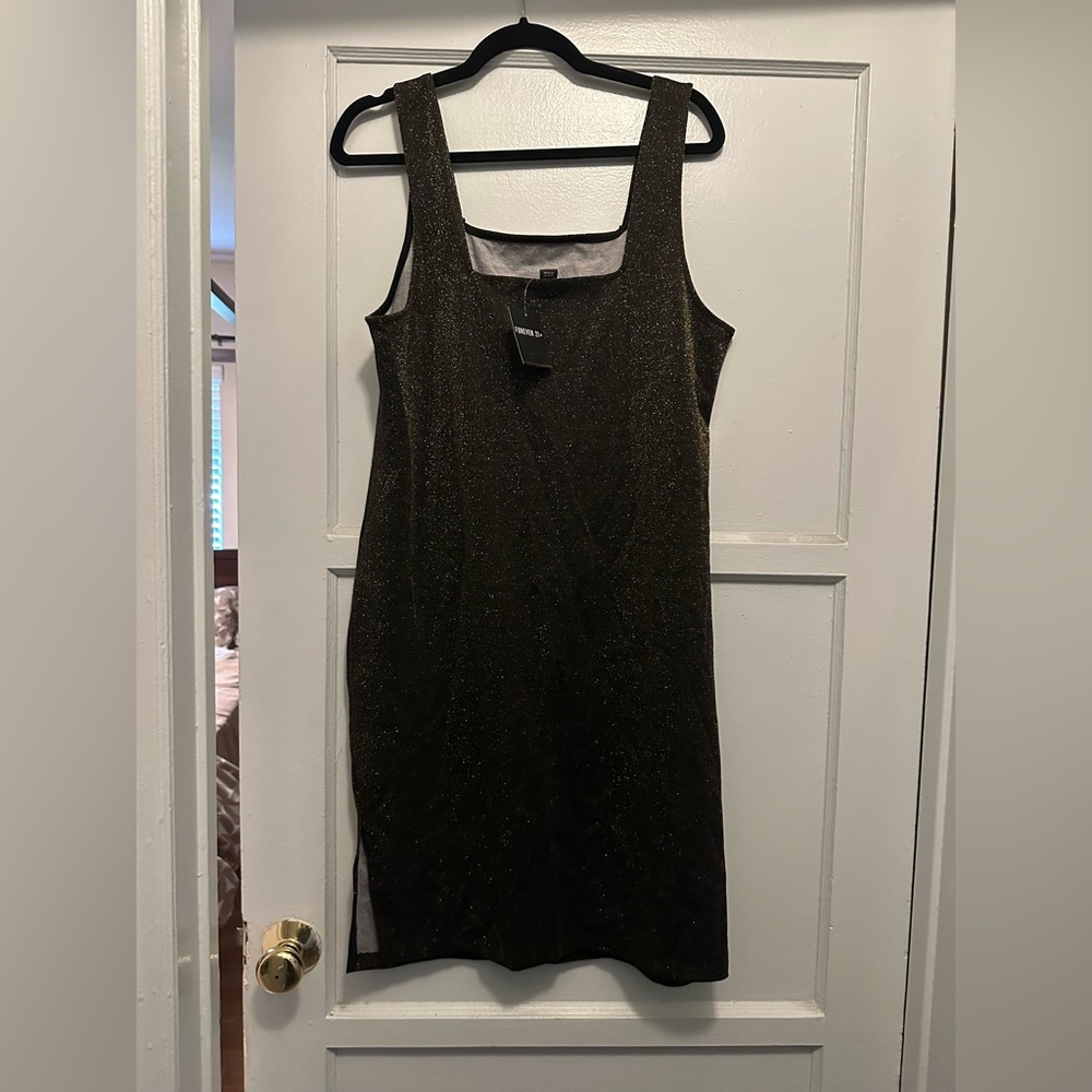 Forever 21 Black Sleeveless Sheath Dress